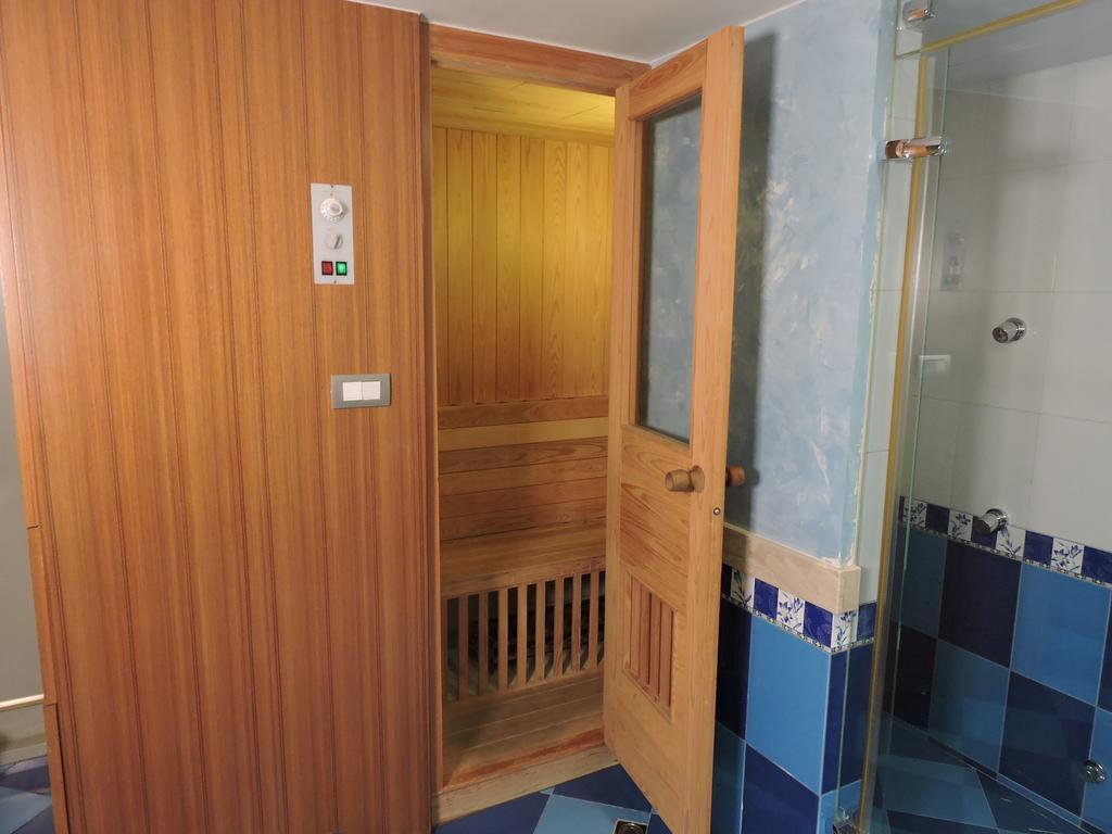 Edinburgh Motel Tajnan Kültér fotó